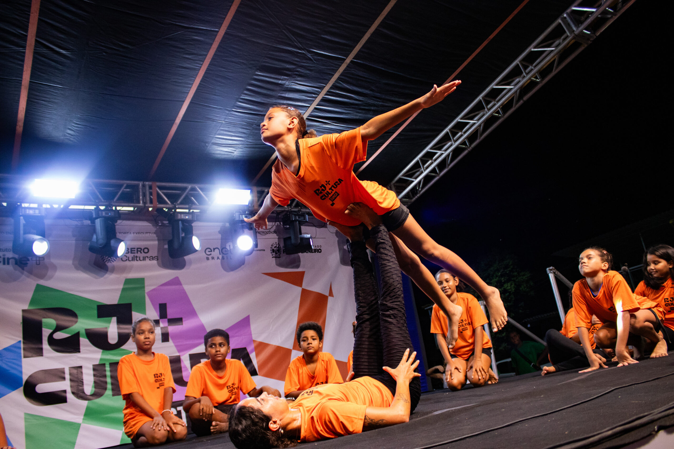 RJ+ Cultura Festival movimenta Casimiro de Abreu com apresentações de dança, música e teatro